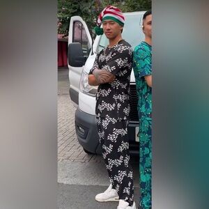 Fighting Eel Men’s Black Fish Christmas’s Pajamas size M